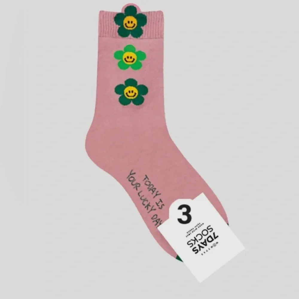 NWT Boutique Today is Your Lucky Day‎ Socks